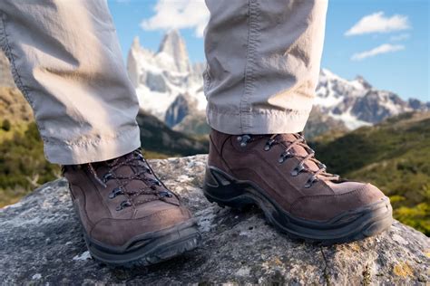 How To Choose Hiking Boots A Beginners Guide Atlas And Boots