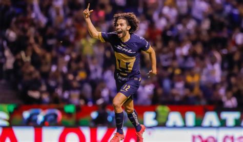 Con doblete del Chino Huerta Pumas derrotó a Puebla y ya es quinto