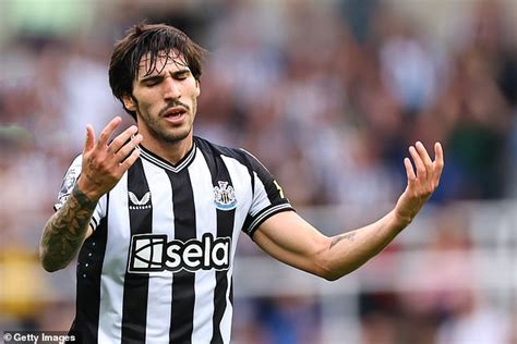 Sandro Tonali Del Newcastle Potrebbe Scoprire L Entit Della Sua