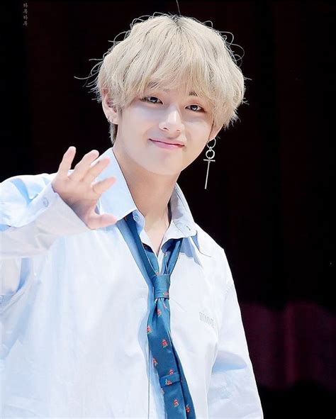 Taehyung Dna Fansign Kim Taehyung Taehyung Bts Taehyung