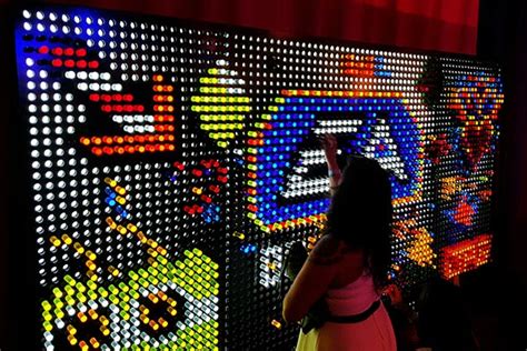 Giant Lite Brite