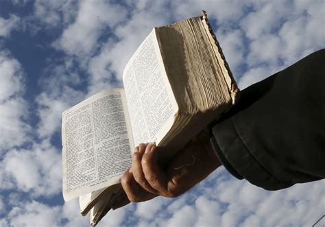 Southern Baptist Introduce Gender Inclusive Bible Translation Last Days True Witness Ministry