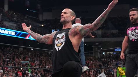 Polarizing Crowd Reaction For CM Punk In Toronto On AEW Collision ...