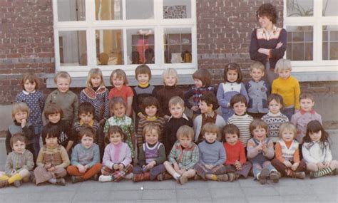 Photo De Classe Maternelle Du Centre De 1975 ECOLE DU CENTRE Copains