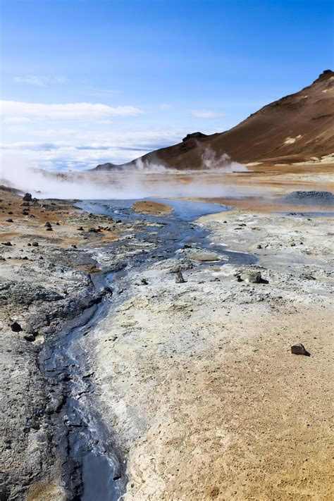 Sulfur hot springs in Grjotagja 2221538 Stock Photo at Vecteezy