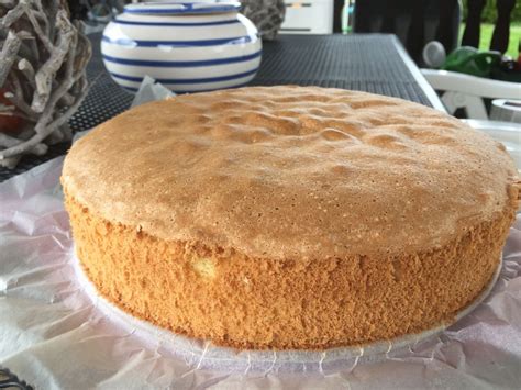 Grundrezept Biskuitboden Chefkoch Rezept Biskuitboden Kuchen Und