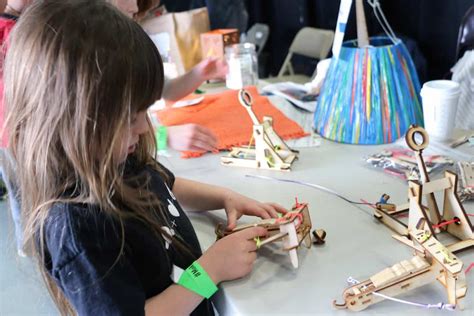 Catapults A Giant Hit At The Boulder Mini Maker Faire