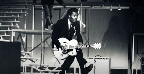 What Guitar Did Chuck Berry Play Musicprofy