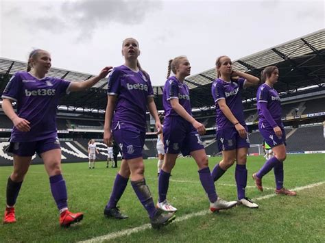 Fawnlcup Stoke City Women Win Through To Final Shekicks