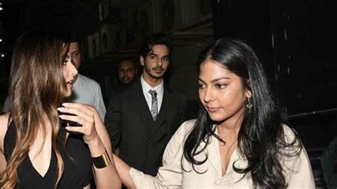 Ishaan Khatter escorts rumored girlfriend Chandni Bainz at 'Pippa' screening