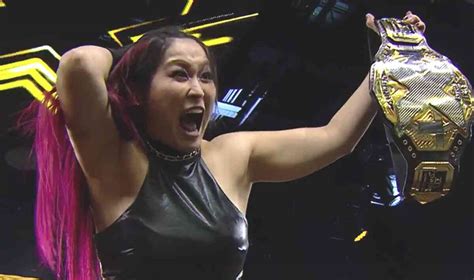 紫雷イオがwwe女子タッグ王者組ベイリー＆サーシャを一蹴！【wwe・nxt・2020617・part2】