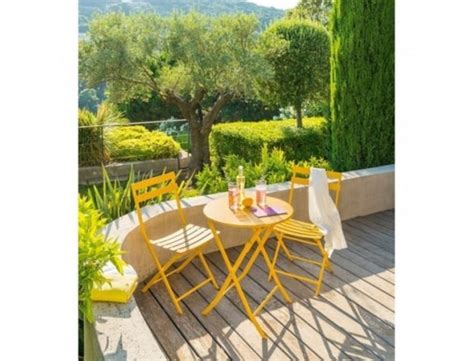 Table De Jardin Pliante Ronde Greensboro Places Jaune Moutarde