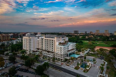 200 SE Mizner Blvd Unit 416 Boca Raton FL 33432 Realtor