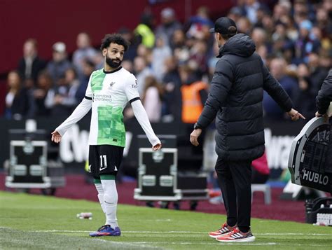 Klopp Salah Involved In Touchline Spat During Liverpool S Draw At West Ham