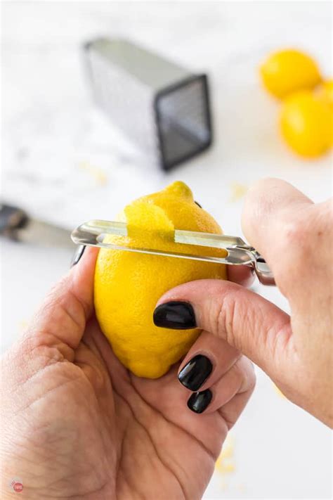 How To Zest A Lemon 5 Easy Methods