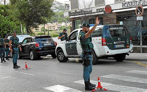 Sucesos En Mallorca Detenido Por Amenazar Con Un Cuchillo A La Pareja