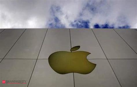 Apple Bets Big On India Sales Collaborates With Corporate Resellers