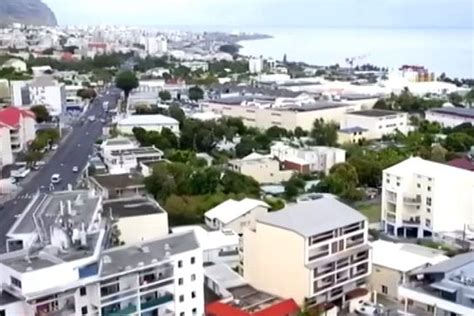 Saint Denis Découverte Du Quartier De Sainte Clotilde En Vidéos