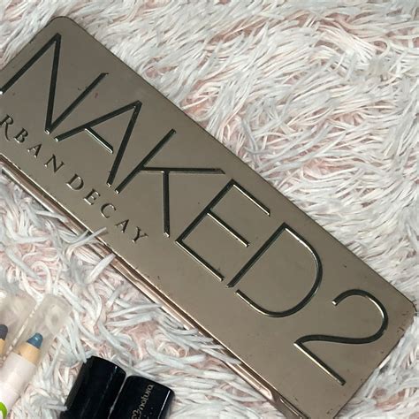 Paleta Naked 2 Cosmético Feminino Urban Decay Usado 85553280 enjoei