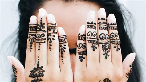 Eid Al Fitr Mehndi Designs Unique Designs You Must Try This Eid