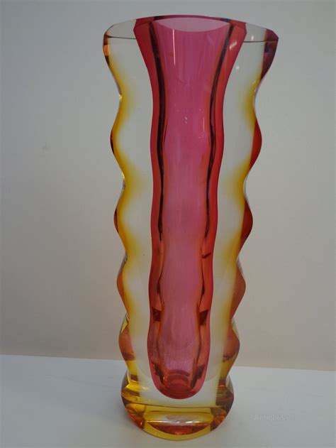 Antiques Atlas Exbor Lipsky Czechoslovakian Glass Vase