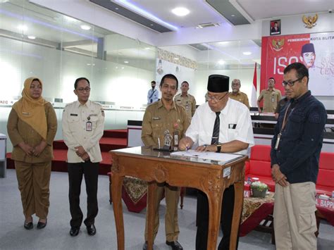 Wujudkan Keterbukaan Informasi Diskominfotik Kota Blitar Gelar