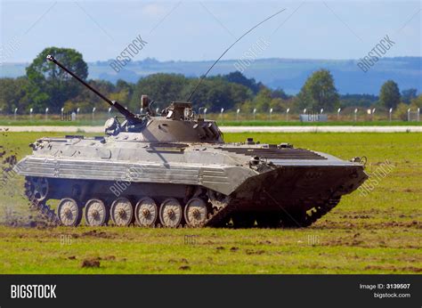 Bmp 2 Fighting Vehicle Image & Photo (Free Trial) | Bigstock