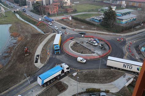 Imola Aperta La Nuova Rotonda Selice Lasie