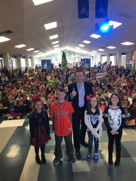 Meteorologist Travis Herzog Visits The Roberts Rockets In Lake Jackson