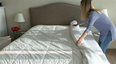 The Easiest Way To Put On A Duvet Cover | Hometalk