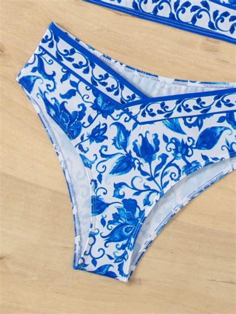 Shein Swim Women S Bikini Swimsuit Set With Blue And White Porcelain Floral Print For Summer