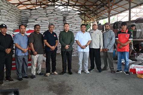 Pemkab Antisipasi Kelangkaan Pupuk Kimia Bupati Paser Perlahan