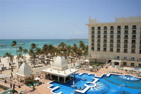 Riu Palace Aruba Grounds Picture Of Hotel Riu Palace Aruba Palm Eagle Beach Tripadvisor