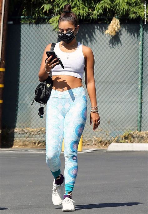 Vanessa Hudgens Vanessahudgens Nude OnlyFans Leaks Fappening Page 13 FappeningBook