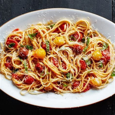 15 Minute Cherry Tomato Pasta Recipe Cherry Tomato Pasta Cherry Tomato Sauce Pasta Dishes