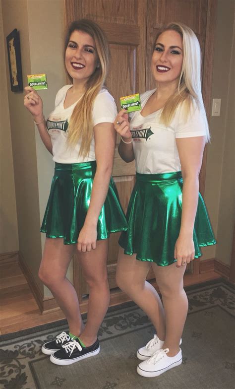 Best 10+ Twins halloween costumes ideas on Pinterest | Twin costume ...