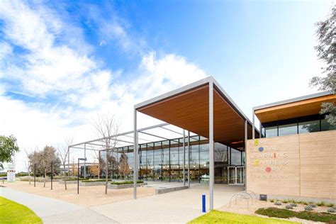 Craigieburn Library Hume Libraries