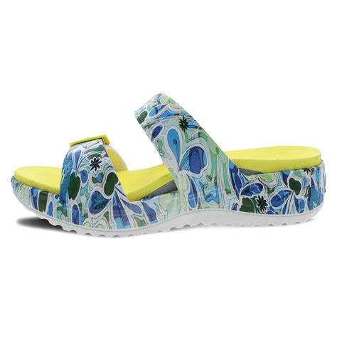 Dansko Womens Kandi Hippy Floral Eva Sandal