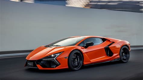 Unleashing The Beast A Review Of The 2024 Lamborghini Revuelto Car