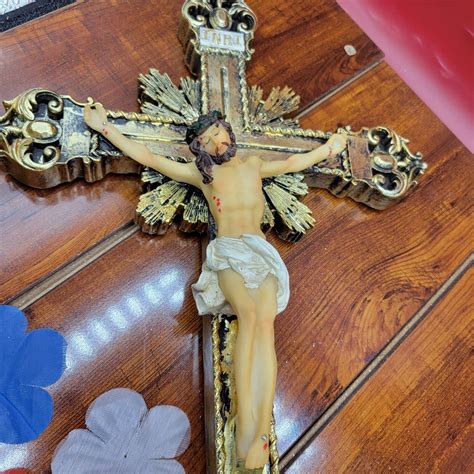 Inri Crucifix Table Stand Altar Piece Antique Finish Gold Accents X