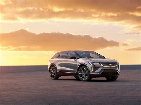 Cadillac Leads Electric Revolution In Europe With Optiq Suv Net Zero