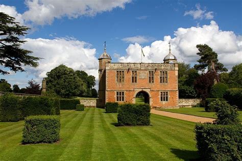 Charlecote Park | Parks and Gardens (en)