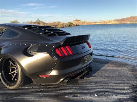 2015 FORD MUSTANG Clinched DUCK S550 Clinched Ducktail Spoilers