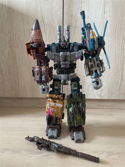 Warbotron Bruticus Hobbies Toys Toys Games On Carousell