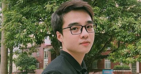 Hot Tiktoker Tun Phạm bất ngờ tiết lộ báo giá quảng cáo Đăng post Facebook bằng nhiều người
