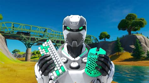 Fortnite Skin Holding Keyboard E56