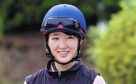 永島まなみが今季jra30勝を達成！京都で2日連続v、粘り強く走ってくれた馬に感謝【競馬】：中日スポーツ・東京中日スポーツ