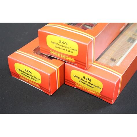 Boxed Hornby Oo Gauge Items Of Rolling Stock To Include R