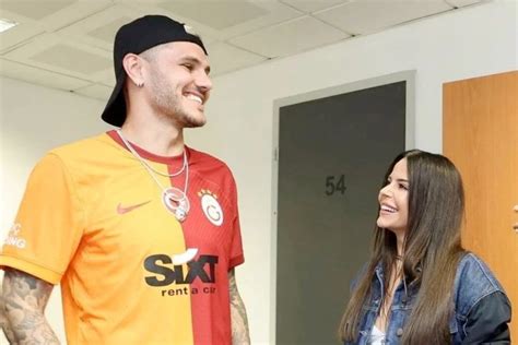 Mauro Icardi And Turkish Singer Simge Spark Dating Rumors As Nara