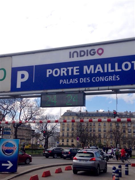 Porte Maillot - Parking in Paris | ParkMe